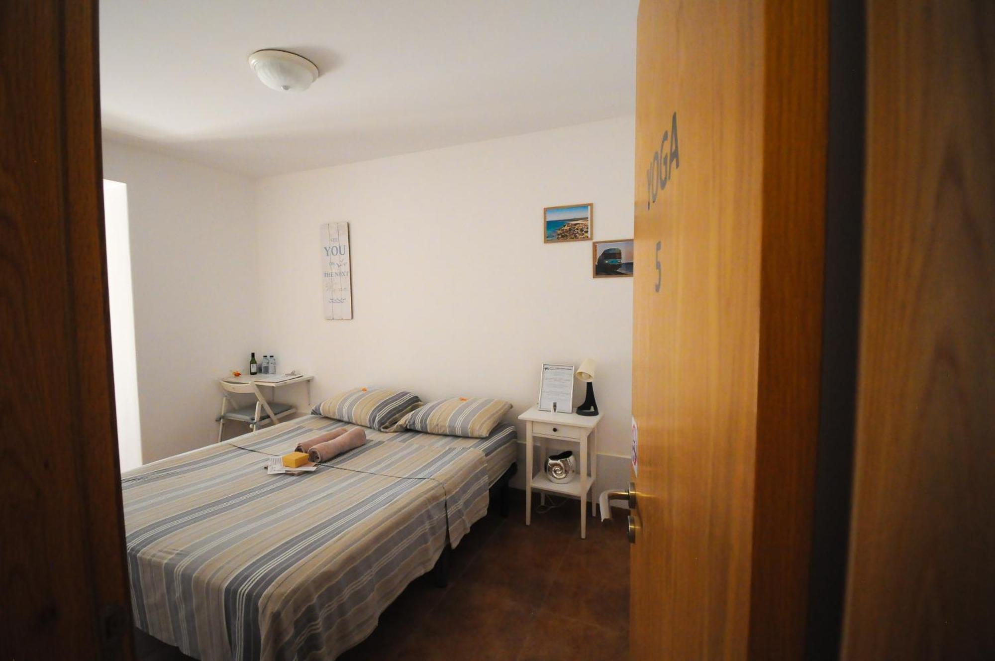 Surf Vibe Guest House Faro Buitenkant foto